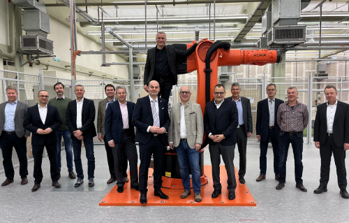 NELA ist Mitglied im Stiftungsrat des Bereiches Kobotik und soziotechnische Systeme
