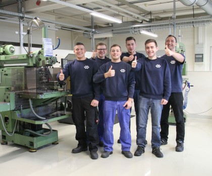 NELA Azubis in neuer Lehrwerkstatt